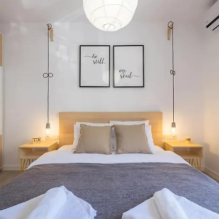 Quiet & Airy Modern Apt. Centre Free Parking * Sofia