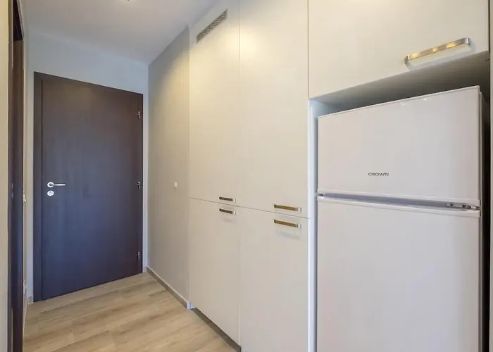 Appartement Quiet & Airy Modern Apt. Centre Free Parking *