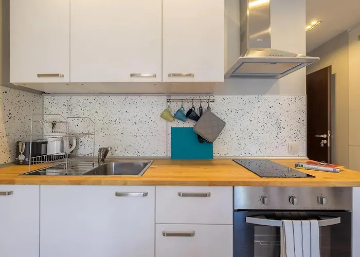 Quiet & Airy Modern Apt. Centre Free Parking Sofia